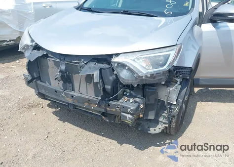 2016 Toyota Rav4 Xle z USA, uszkodzony, nr VIN 2T3RFREV6GW472806